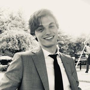 Meet your Posher, Cameron